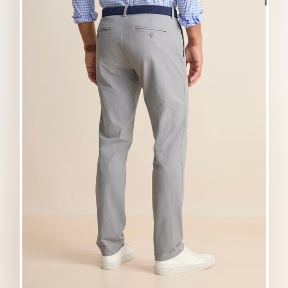 Vineyard Vines “On the Go” Pants - Picture 3 of 6